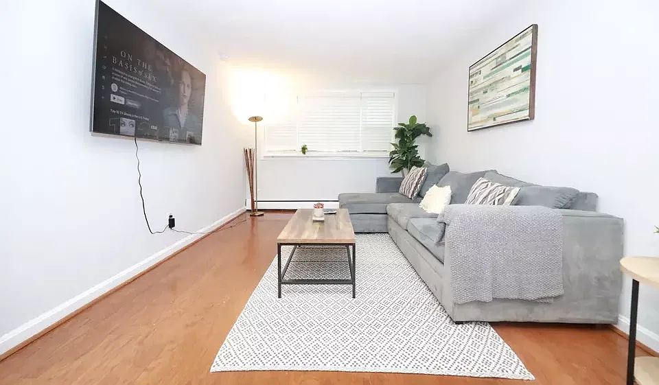 11 Cogswell Ave #6