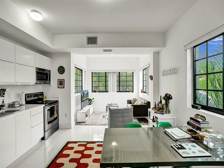 1901 S Le Jeune Rd #3 — Photo 3