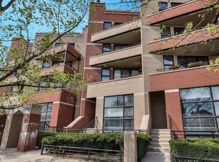 1510 W Grand Ave APT 4E, Chicago, IL 60642