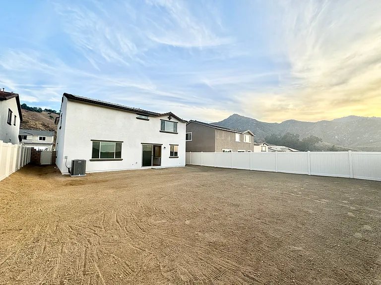 8526 Anthony St — Photo 45