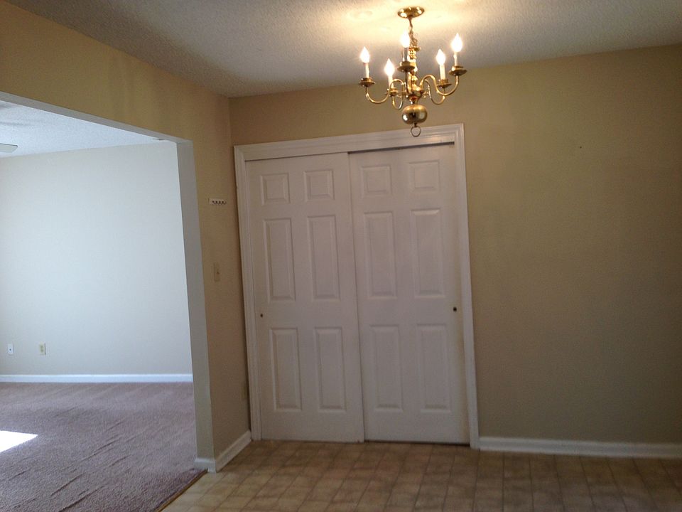 2nd image of 5410 Dorcas St