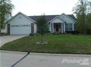 182 Hutchings Farm Dr N, O'Fallon, MO 63368