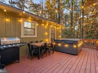 323 Palmer Rd, Basye, VA 22810