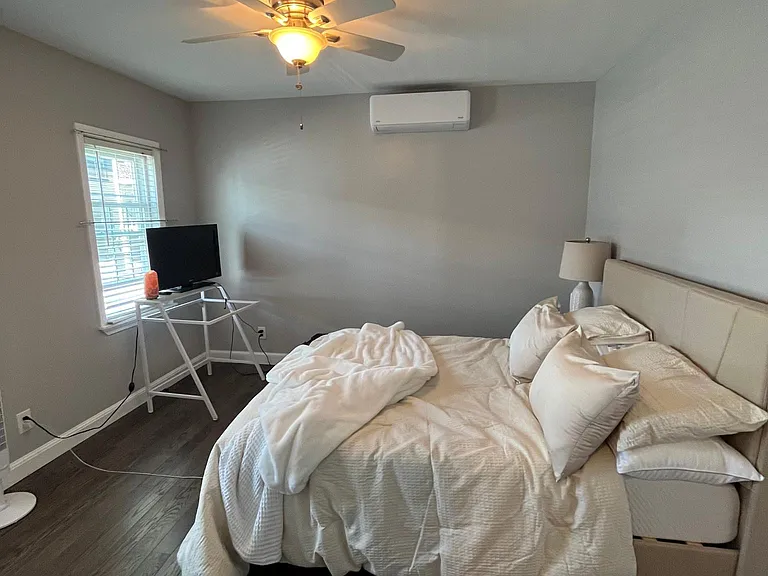4 Grace Ct #1 — Photo 7