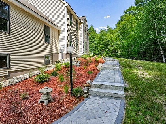 4th image of 3 Kendall Hill Road