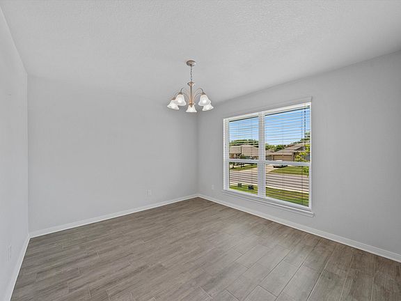 3rd image of 826 Paseo Del Plata