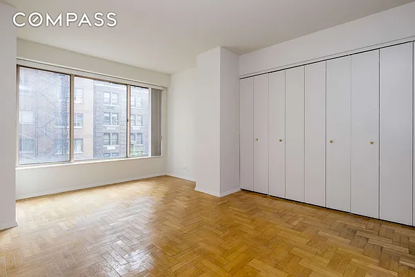 Rented by Compass | media 7
