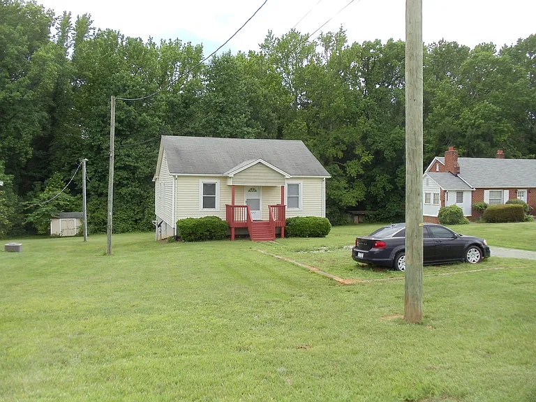 Beatties Ford Rd — Photo 1