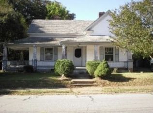407 W 6th Ave, Lexington, NC 27292