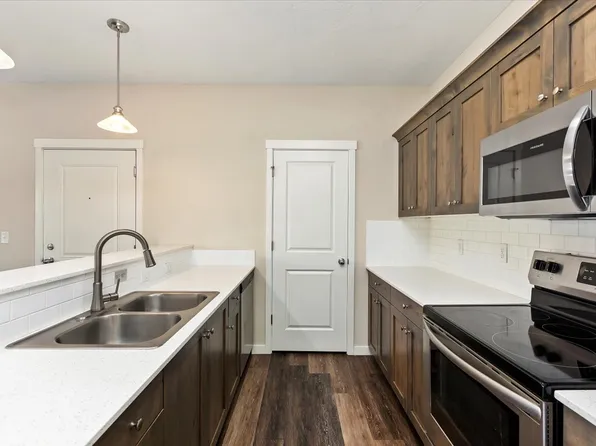 Owyhee Park Apartments, 3022 S Owyhee St #1abe40c8c, Boise, ID 83705
