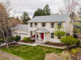 3626 SW Volcano Ct, Redmond, OR 97756