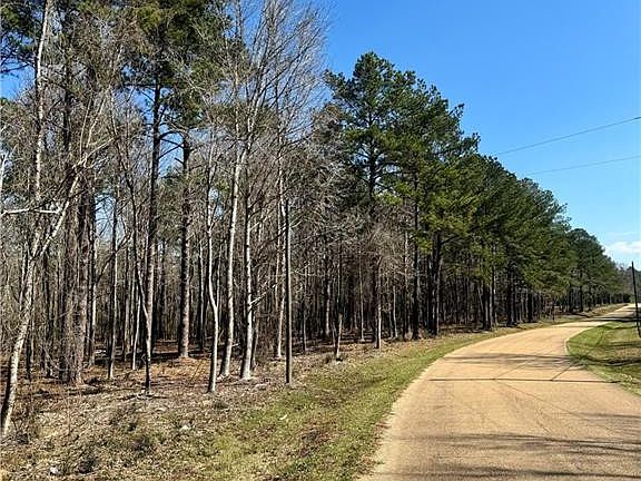 4th image of Yates Rd