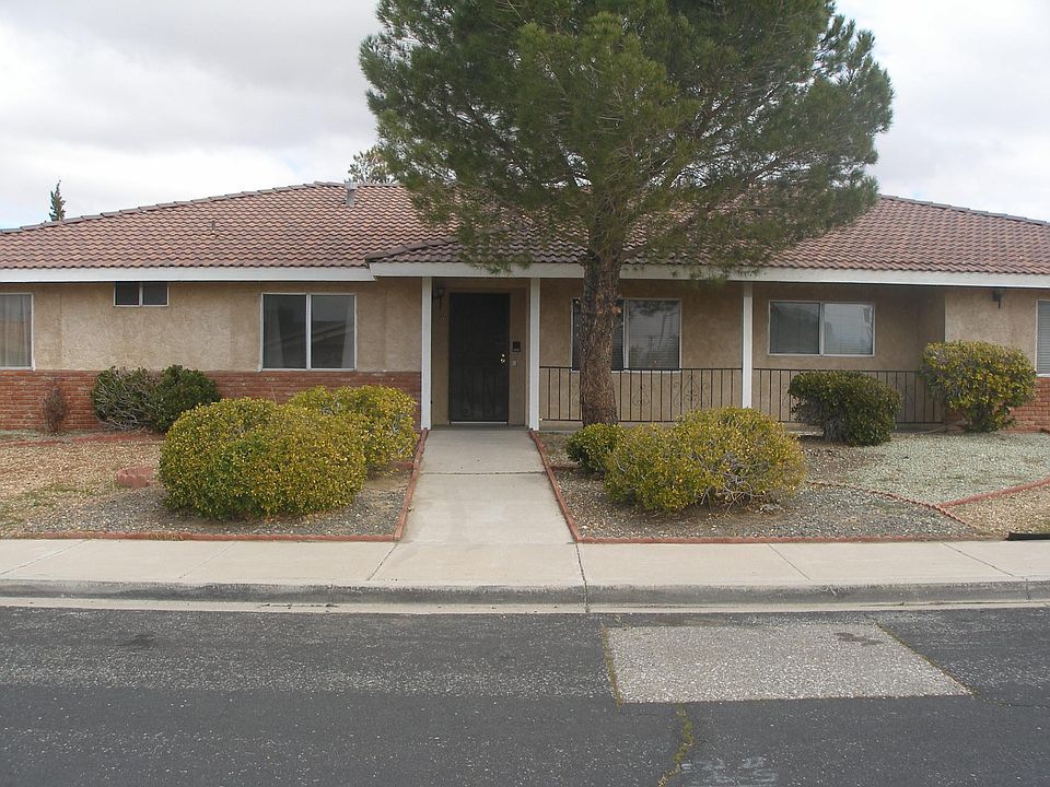 1st image of 13790 Arrowhead Dr