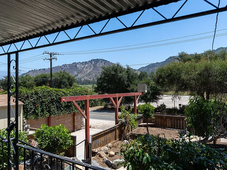 8111 Santa Ana Rd — Photo 26