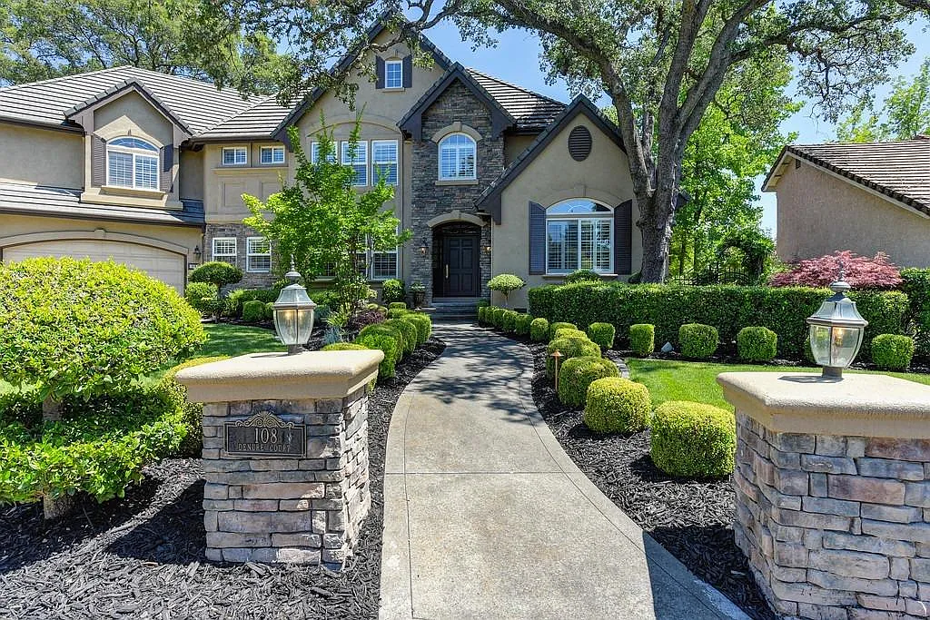 108 Denure Ct photo 1