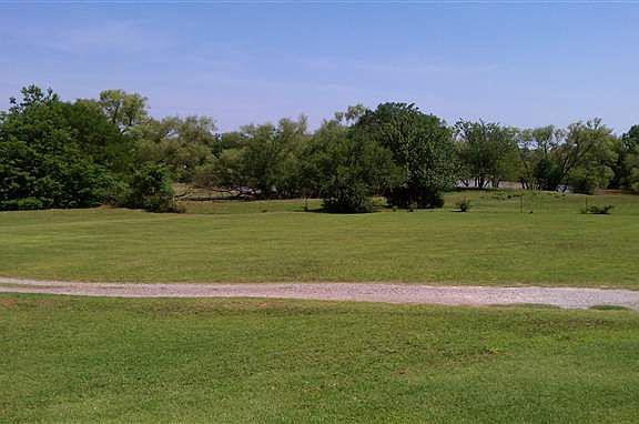 2nd image of 4014 Eden Chapel Ln
