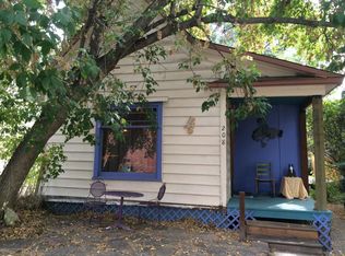 208 11th St, Glenwood Springs, CO 81601