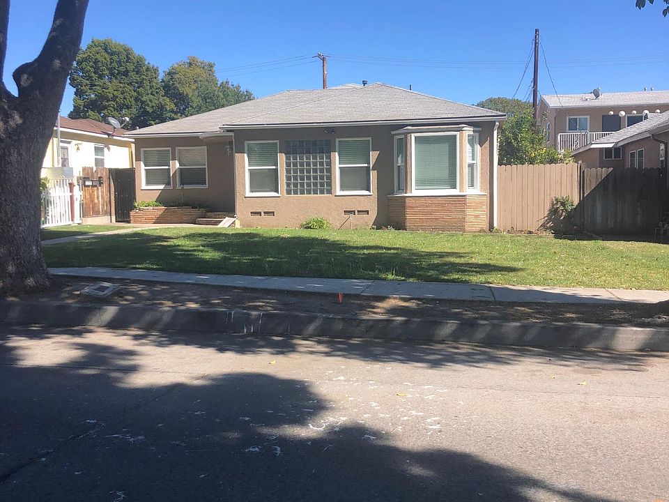 1st image of 7912 Newlin Ave