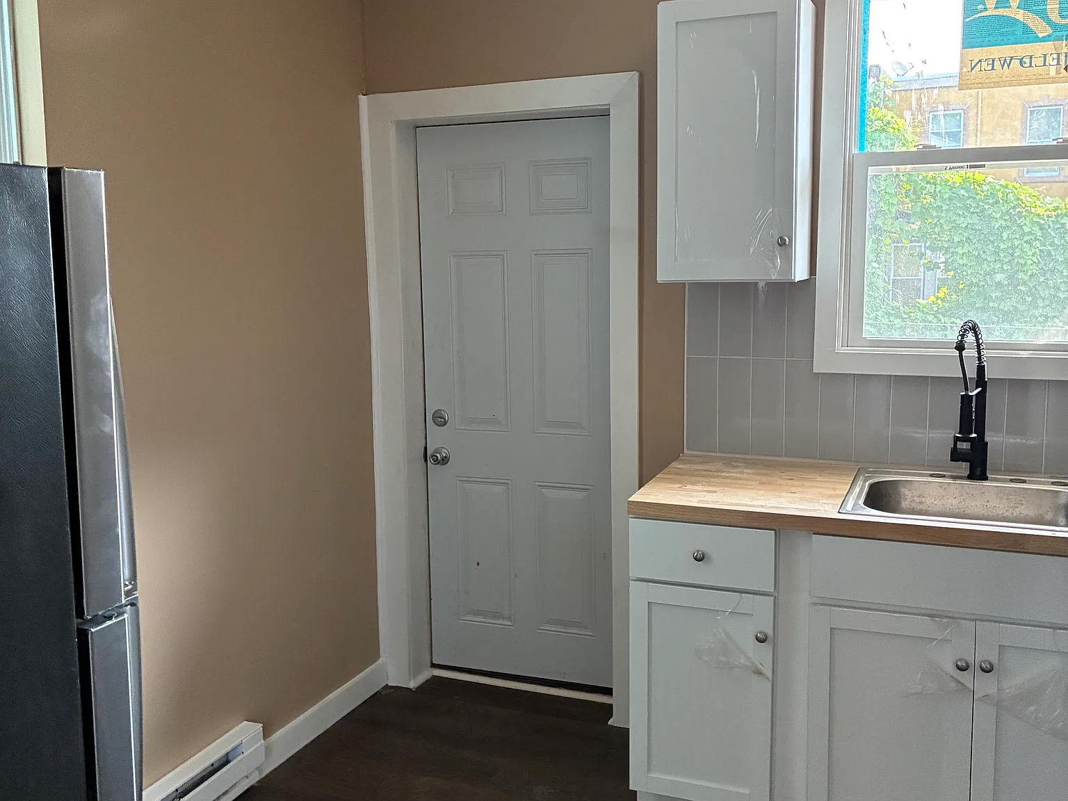 3 bed, 1323 sqft, $1,500 — Photo 4