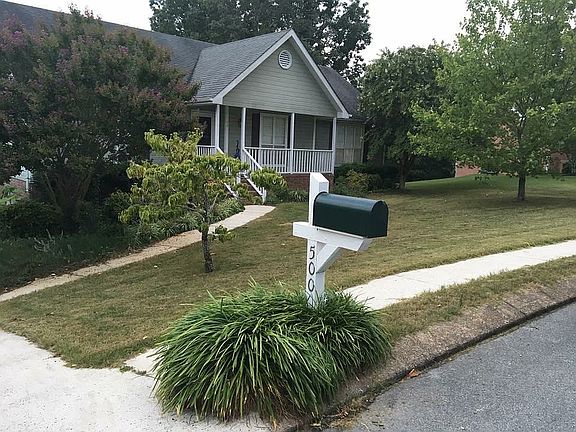 2nd image of 500 Brook Haven Dr