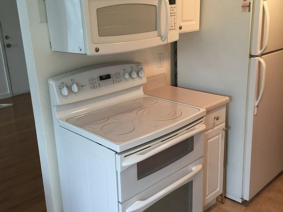 New microwave and stove
