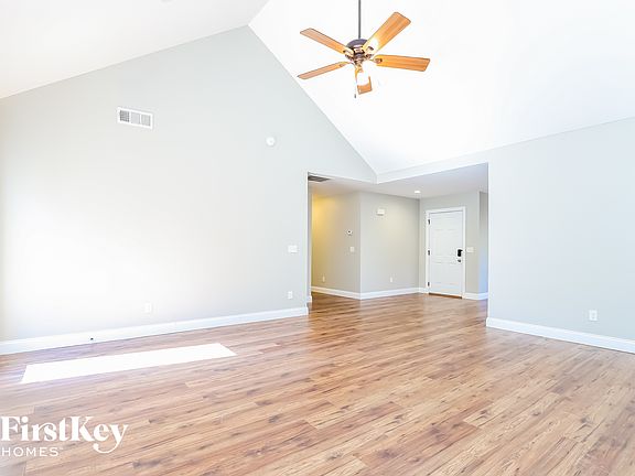 4th image of 17 Baker St