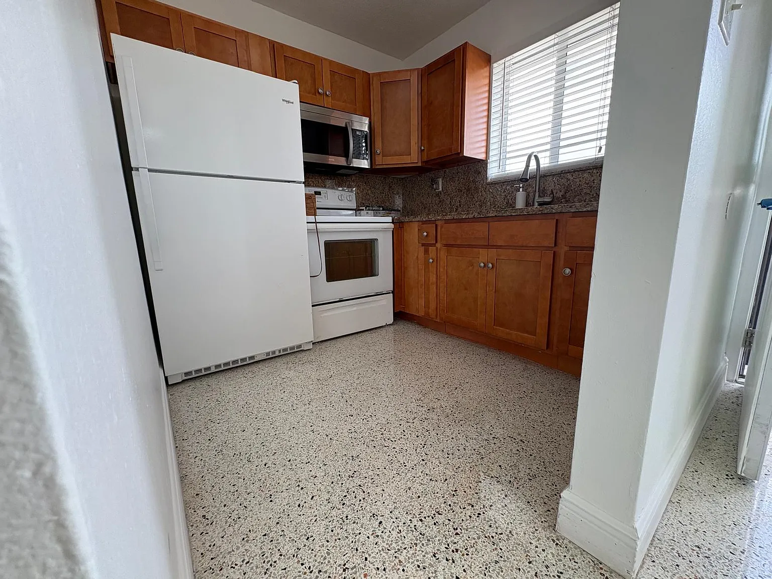 1 bed, 580 sqft, $1,550 — Photo 4