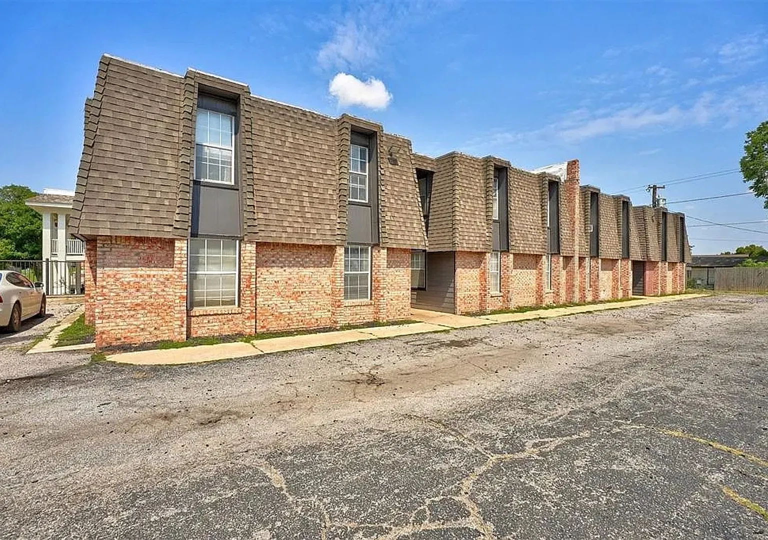 1 Bedroom - Walk to OCU | Plaza District & Uptown 23rd | $675/mo — Photo 4