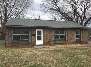 3 Connie St, Hampton, VA 23664