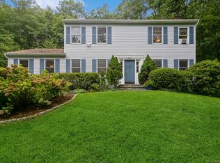 35 Swamp Rd, Newtown, CT 06470
