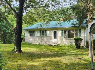 2445 Bear Wallow Hollow Rd, Augusta, WV 26704