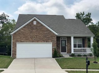 17035 Green Crest Ln, Louisville, KY 40245
