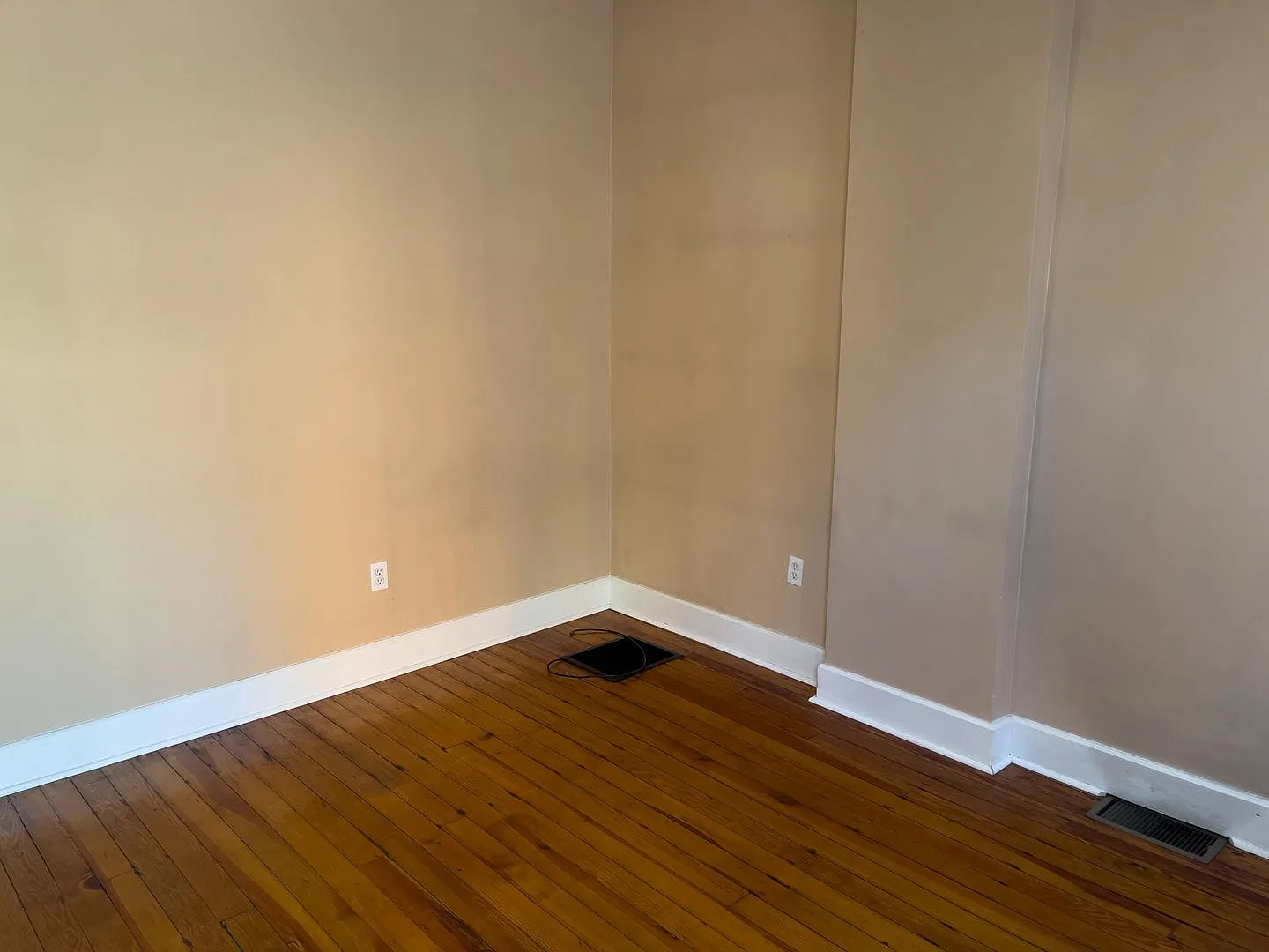 3BR Single Family Home in Northside of Cumberland — Photo 2