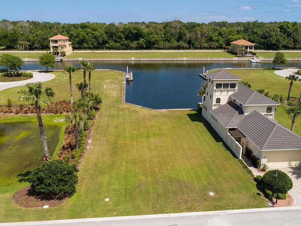 1st image of 263 Yacht Harbor Dr