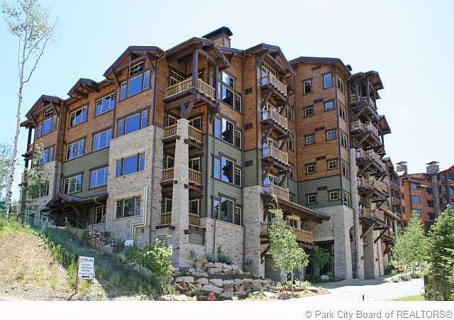 1st image of 8902 Empire Dr #305