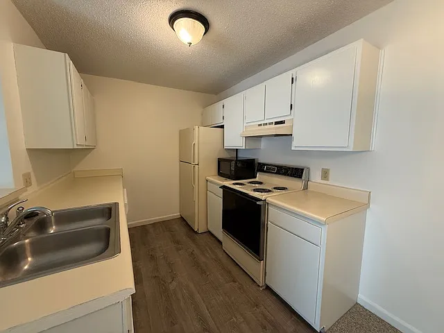 1356 Glenns Bay Rd #J207 — Photo 3