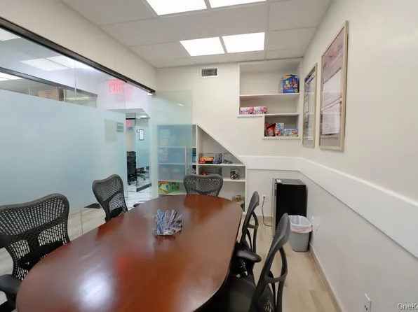 38-08 Union Street image 13 of 16