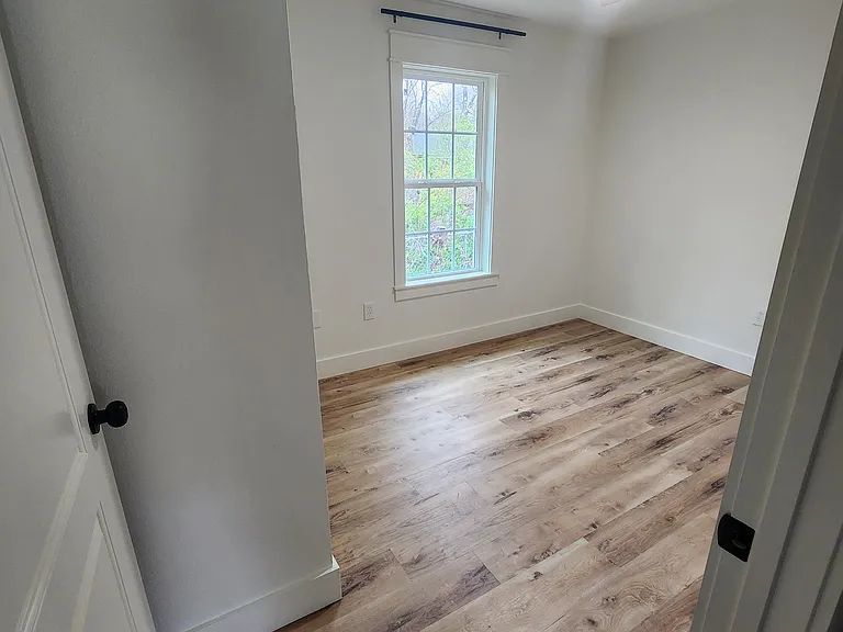 1190 Ingram St — Photo 3