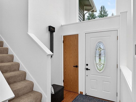 3rd image of 11001 SE 313th Street