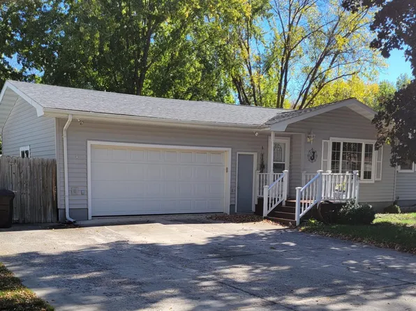 1504 N 6th St, Montevideo, MN 56265