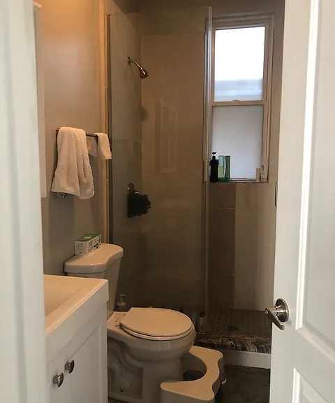 1039 W Roscoe St #2FF — Photo 14