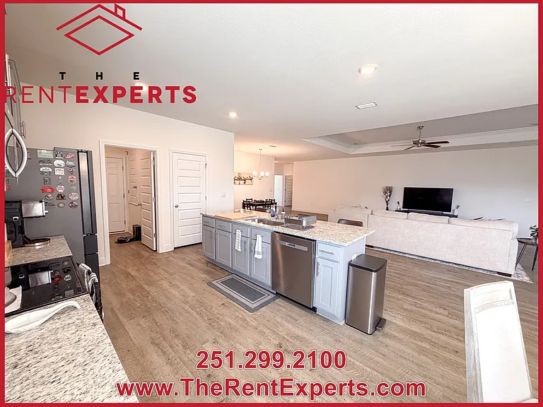 27137 Augustine Dr — Photo 11