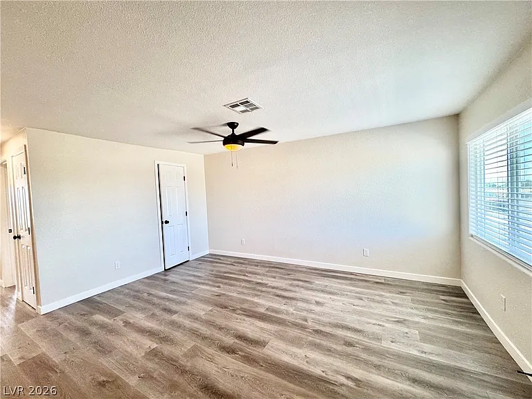 2081 S Dandelion St #3 — Photo 3