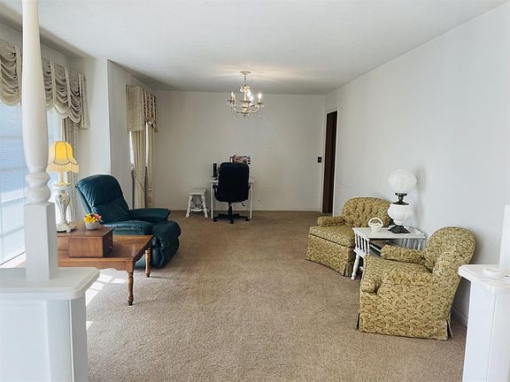 5th image of 1000 N Byers Ave