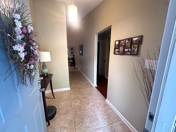4th image of 3582 Wexford Ct #2