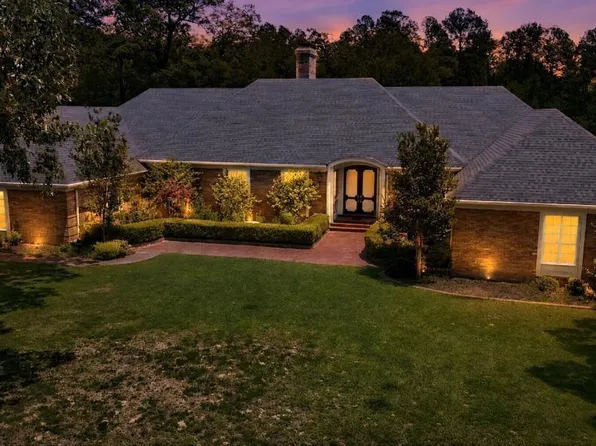 731 Carter St, Fordyce, AR 71742