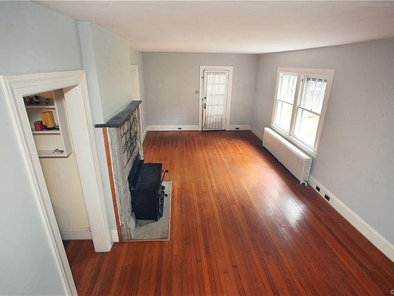 4th image of 5824 Forest Hill Ave