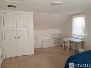 2930 Grendon Ln ROOM B, Parkville, MD 21234