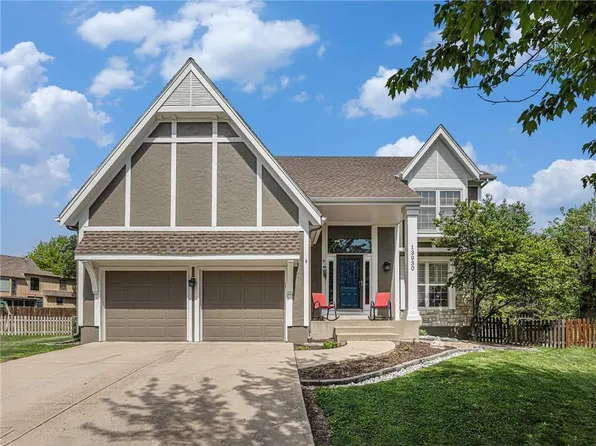 13930 W 120th St, Olathe, KS 66062