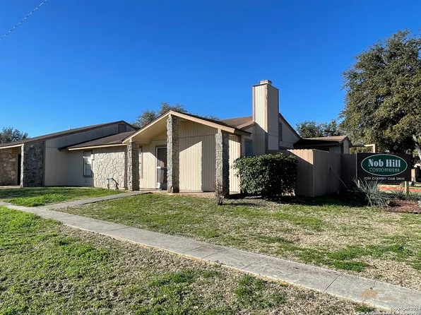 1051 A-1 COUNTRY CLUB DR #A1, Seguin, TX 78155